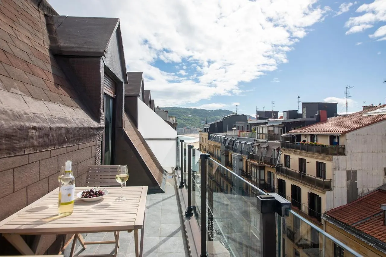 Luxury Duplex Penthouse With Terrace-Old Town Appartement San Sebastian Spanje